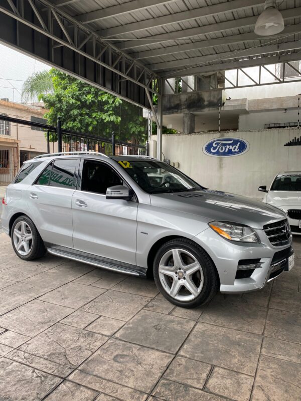 MERCEDES ML 500 V8 2012