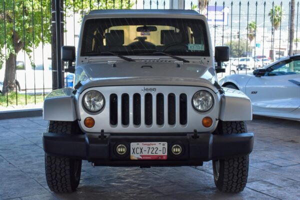 JEEP WRANGLER UNLIMITED SAHARA 2008