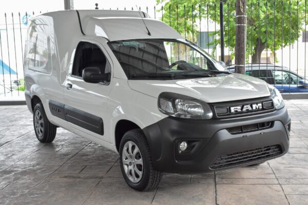 RAM PROMASTER RAPID 2023