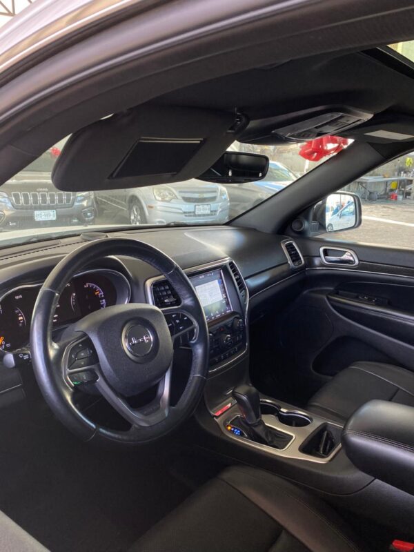 JEEP GRAND CHEROKEE C LTD LUJO 2018