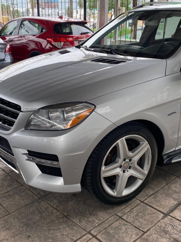 MERCEDES ML 500 V8 2012
