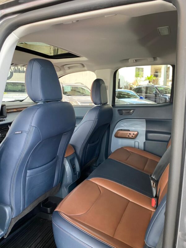 FORD MAVERICK LARIAT 2023