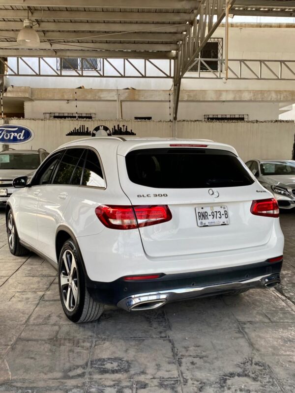 MERCEDES GLC 300 2016