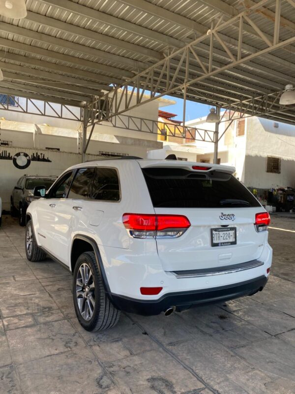 JEEP GRAND CHEROKEE C LTD LUJO 2018
