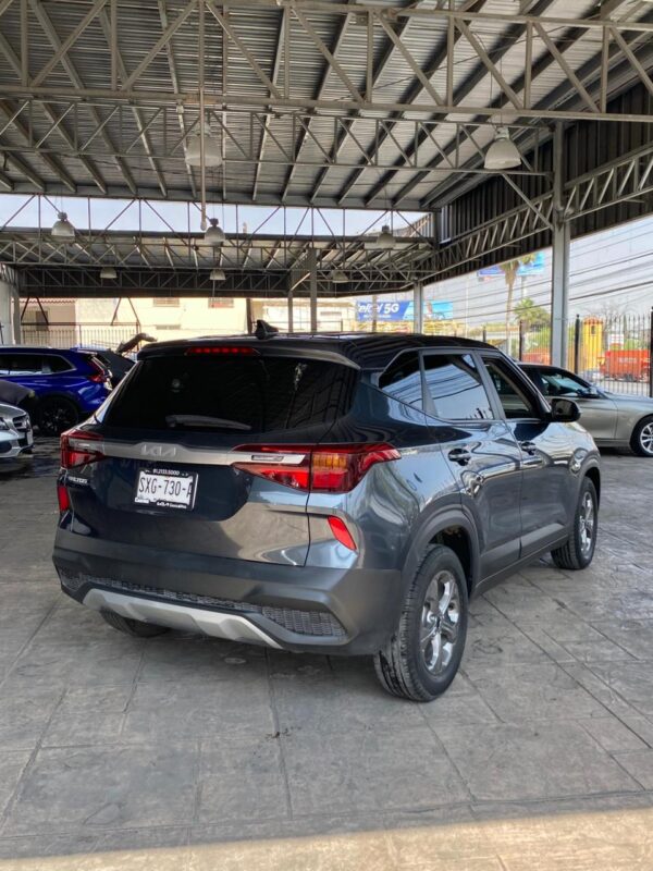 KIA SELTOS EX 2022