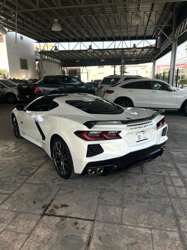 9 CHEVROLET CORVETTE STINGRAY 70 ANIV 2023