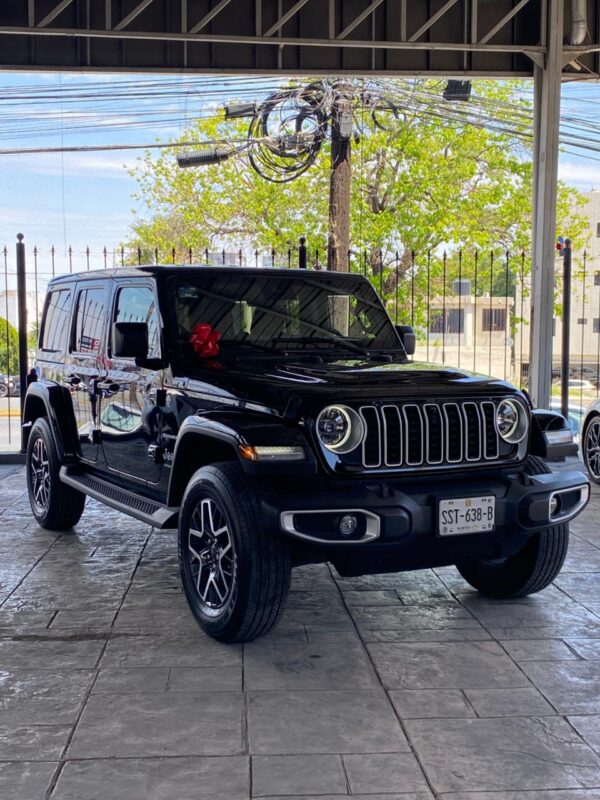 JEEP WRANGLER UNLIMITED SAHARA 2024