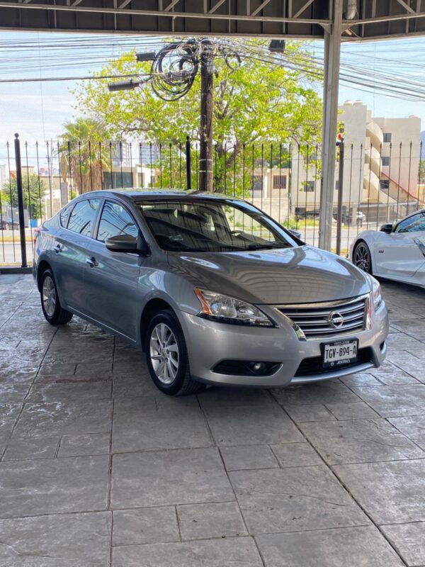 NISSAN SENTRA 2015