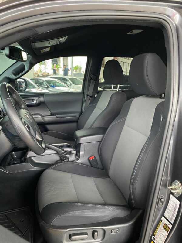 Toyota Tacoma Sport 4x2 2020