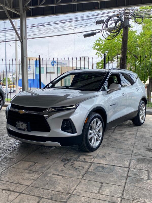 CHEVROLET	BLAZER LT 2021