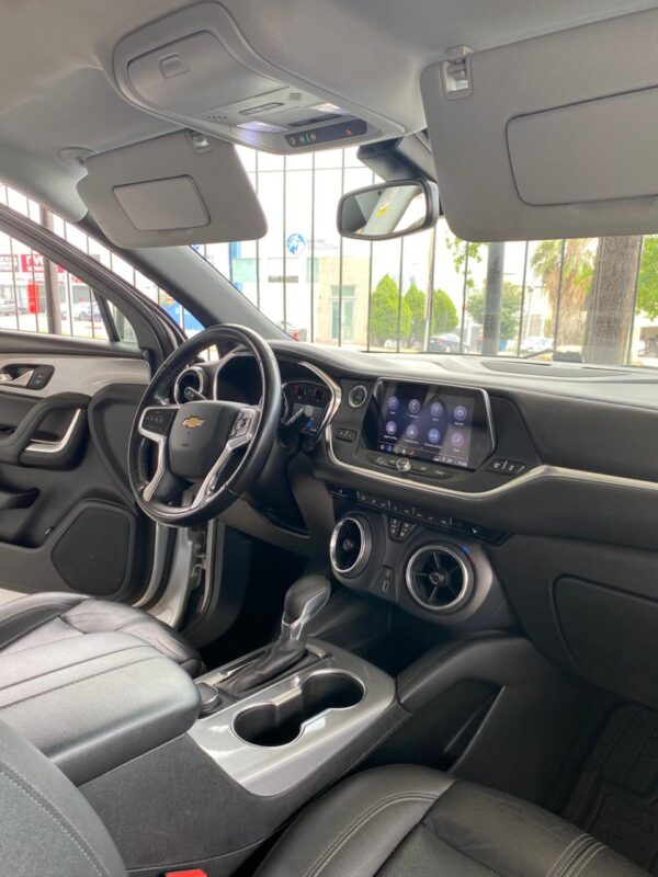 CHEVROLET	BLAZER LT 2021