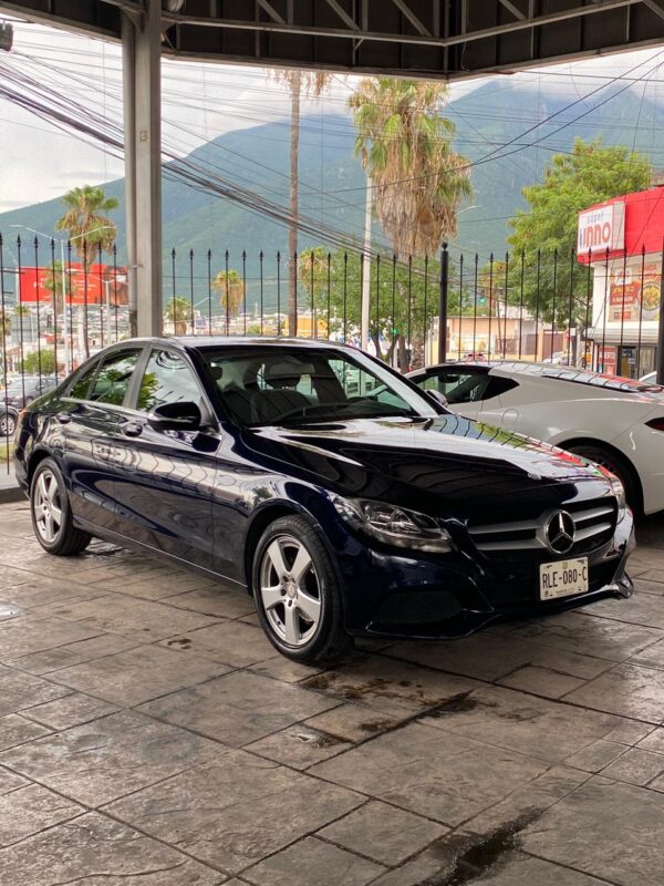 MERCEDES BENZ C 180 CGI 2015