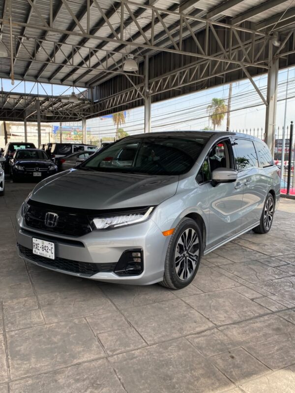 HONDA ODYSSEY TOURING 2025