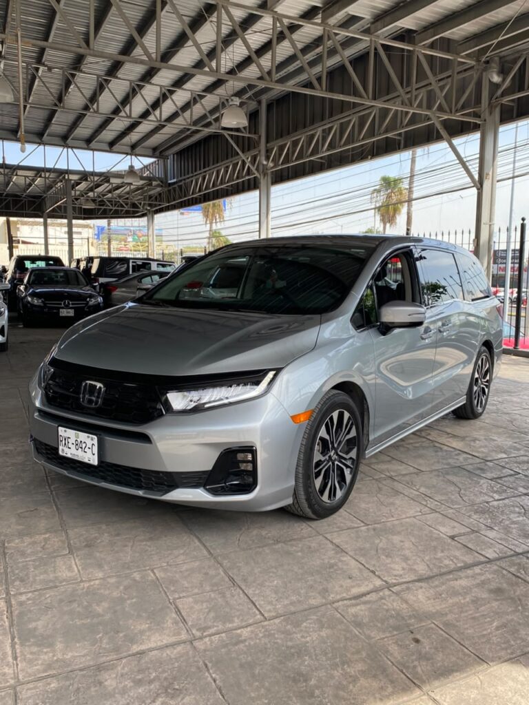 HONDA ODYSSEY TOURING 2025