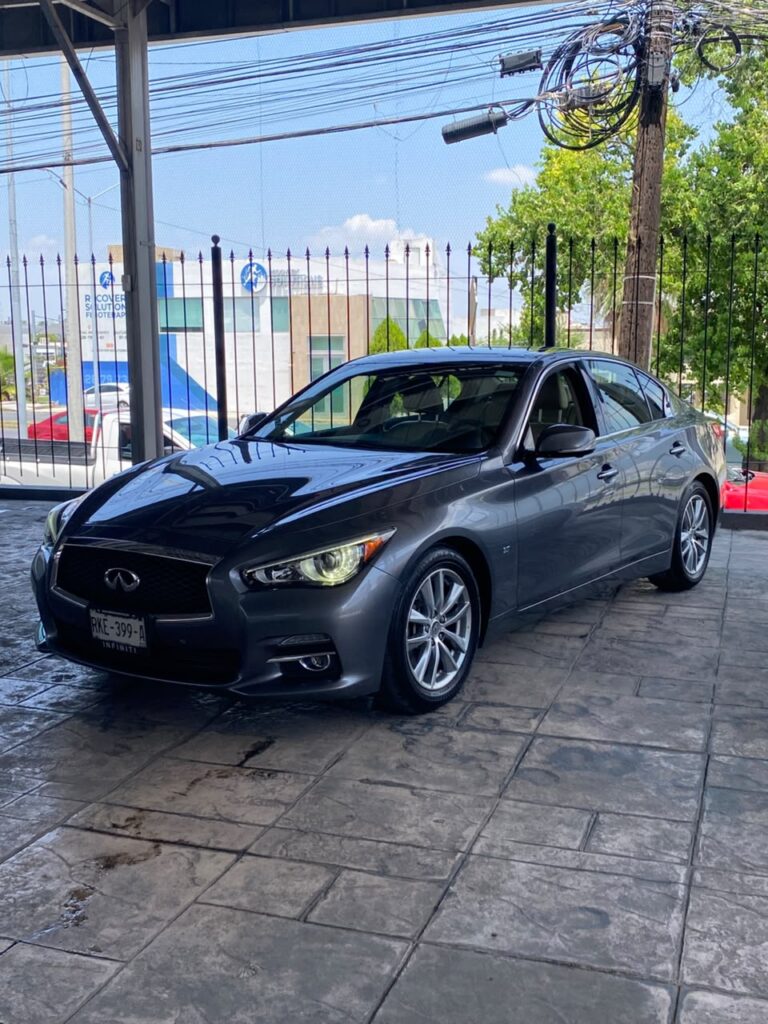 INFINITI	Q50 SEDUCCION 2017