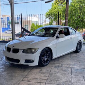 BMW 325i 2011