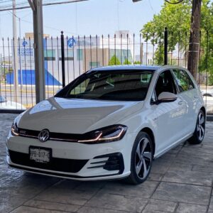 2 VOLKSWAGEN GOLF GTI 2019