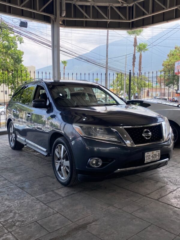 NISSAN PATHFINDER EXCLUSIVE 2014