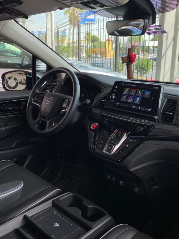 HONDA ODYSSEY TOURING 2025