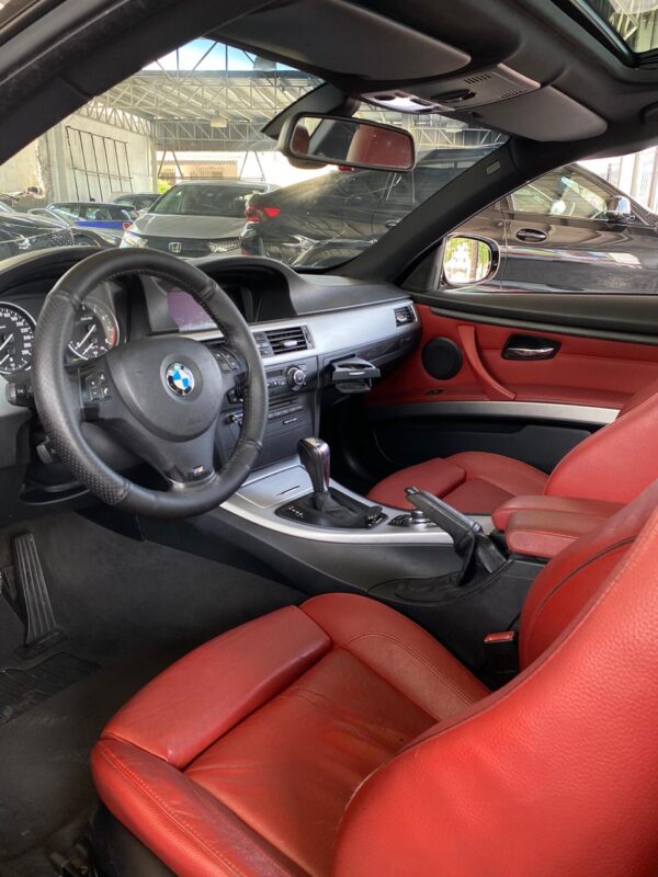 BMW 325i 2011