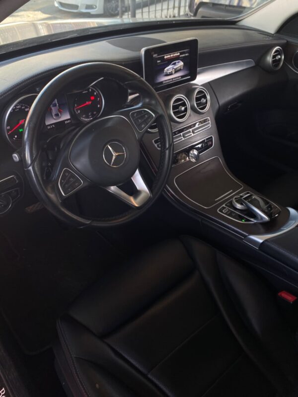 MERCEDES BENZ C200 EXCLUSIVE 2018