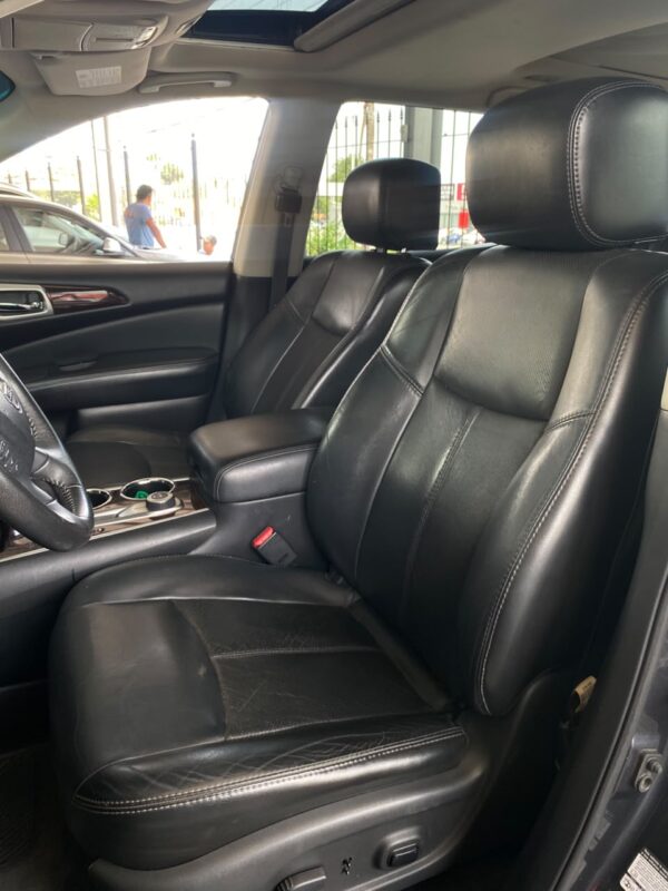 NISSAN PATHFINDER EXCLUSIVE 2014