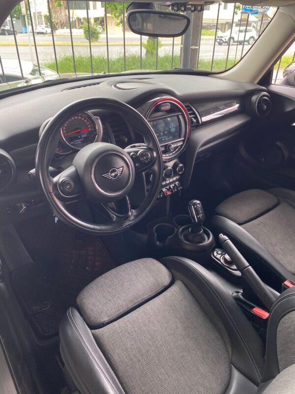 MINI COOPER CHILI 2019