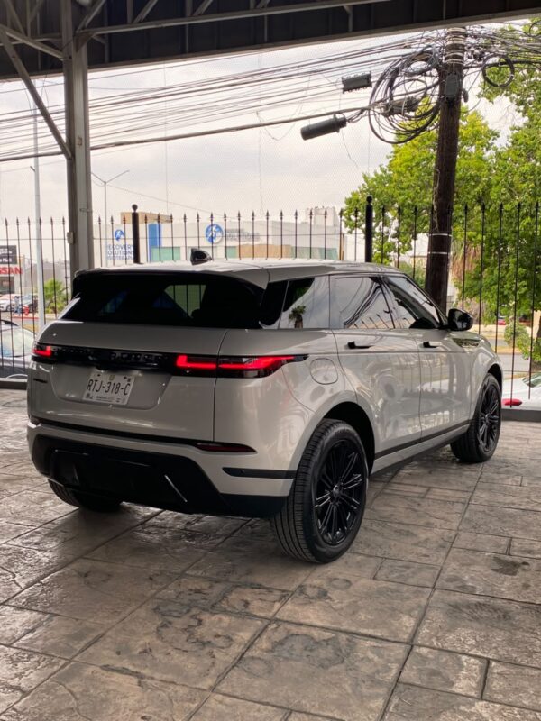 7 LAND ROVER EVOQUE 2.0 2025
