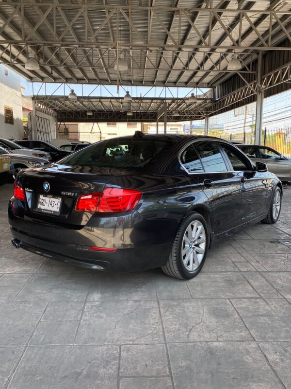 BMW 530 TOP LINE 2012