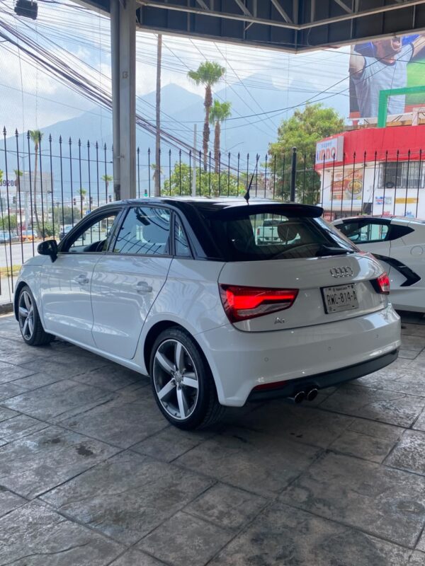 AUDI A1 EGO 2018
