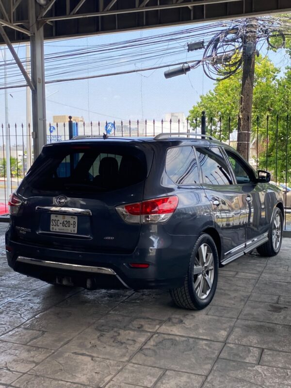 NISSAN PATHFINDER EXCLUSIVE 2014