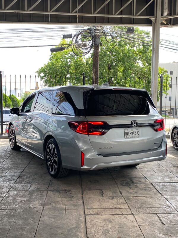 HONDA ODYSSEY TOURING 2025