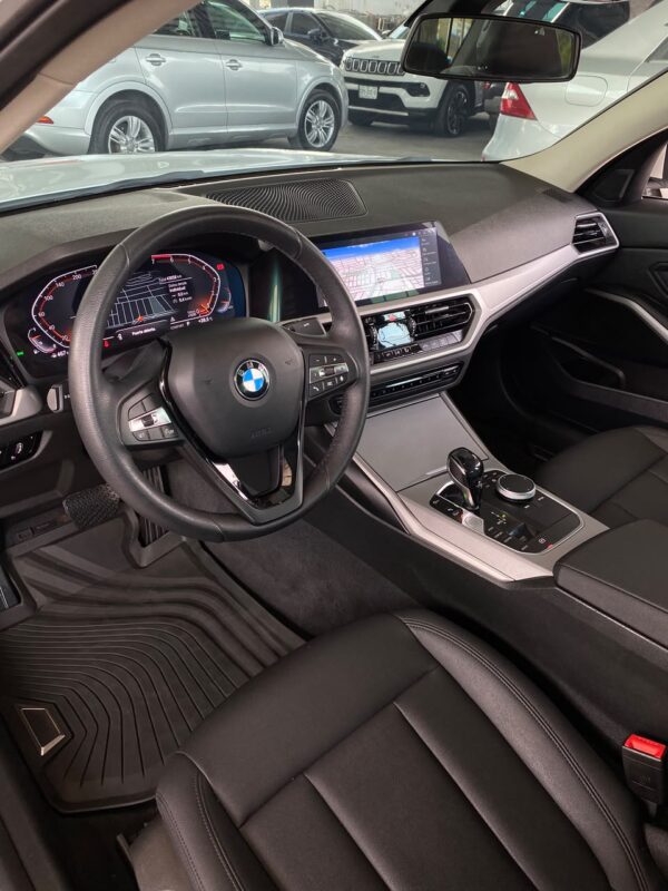 BMW 320I 2022