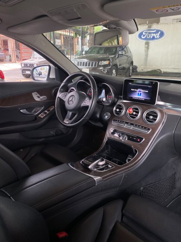 MERCEDES BENZ C 200 EXCLUSIVE 2018