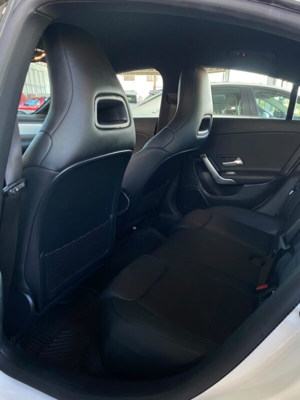 MERCEDES CLA 200 2024
