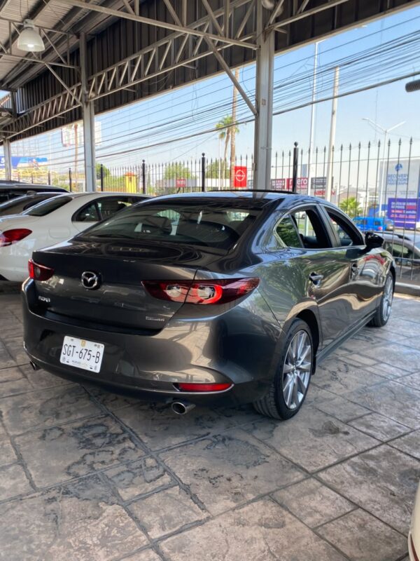 MAZDA 3 SPORT 2023