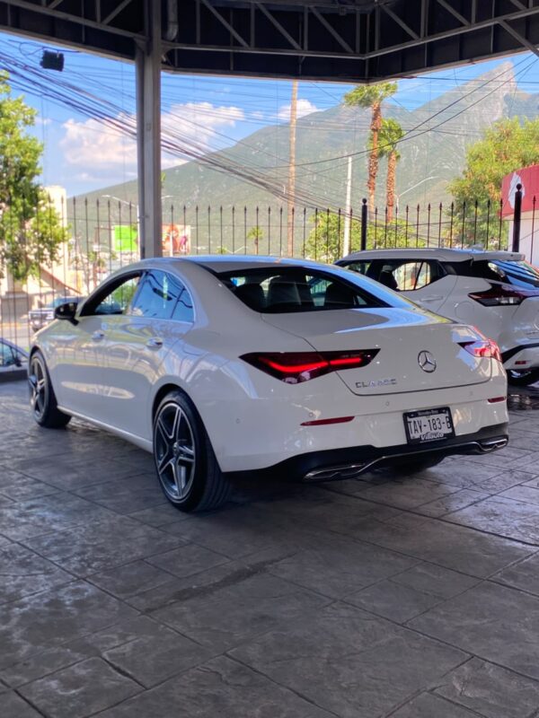 MERCEDES CLA 200 2024