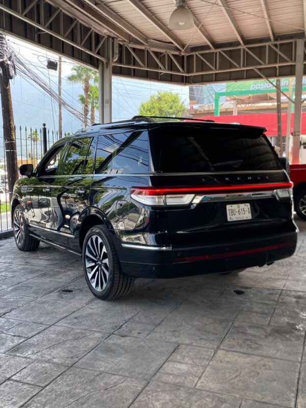 10 LINCOLN NAVIGATOR RESERVE 4X4 2022