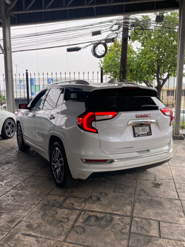GMC TERRAIN DENALI 2022