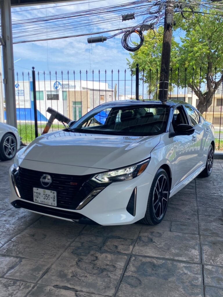 NISSAN	SENTRA SR 2024