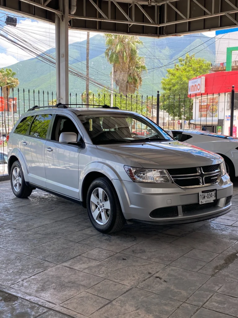 Instagram post from autosmarroquin. This post is in position 0.