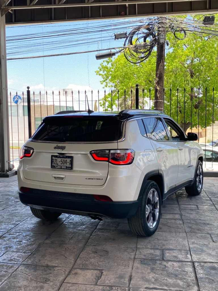 Instagram post from autosmarroquin. This post is in position 7.