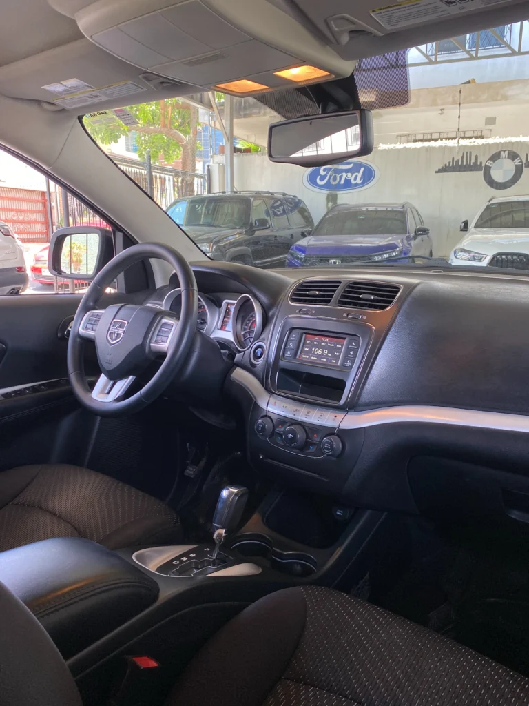 Instagram post from autosmarroquin. This post is in position 3.