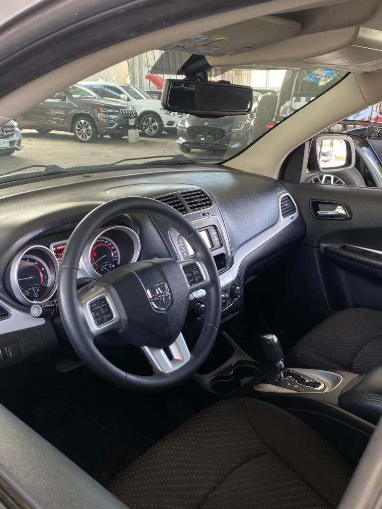 Instagram post from autosmarroquin. This post is in position 2.